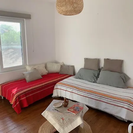 펜션 House Sleeps 6-garden-freeparking-bbq-patio-petsok Ognen