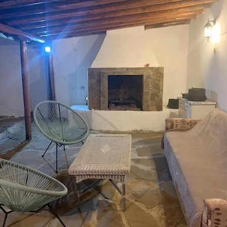 펜션 House Sleeps 6-garden-freeparking-bbq-patio-petsok Ognen