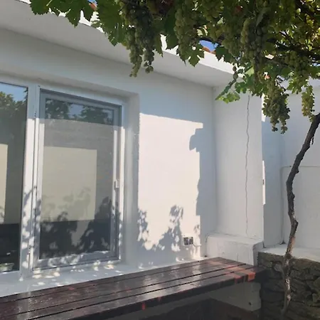 House Sleeps 6-garden-freeparking-bbq-patio-petsok 펜션